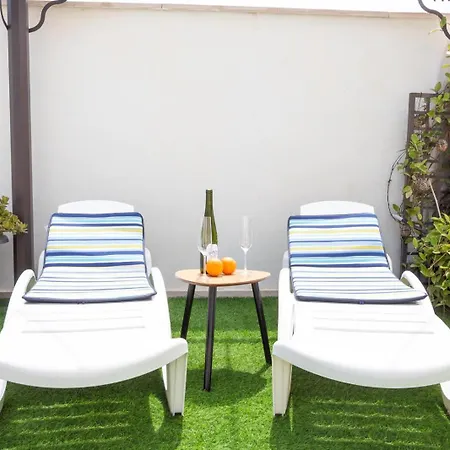 Penthousebeni Apartment *
